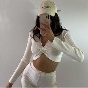 Princess Polly Sabrina Crop Cream